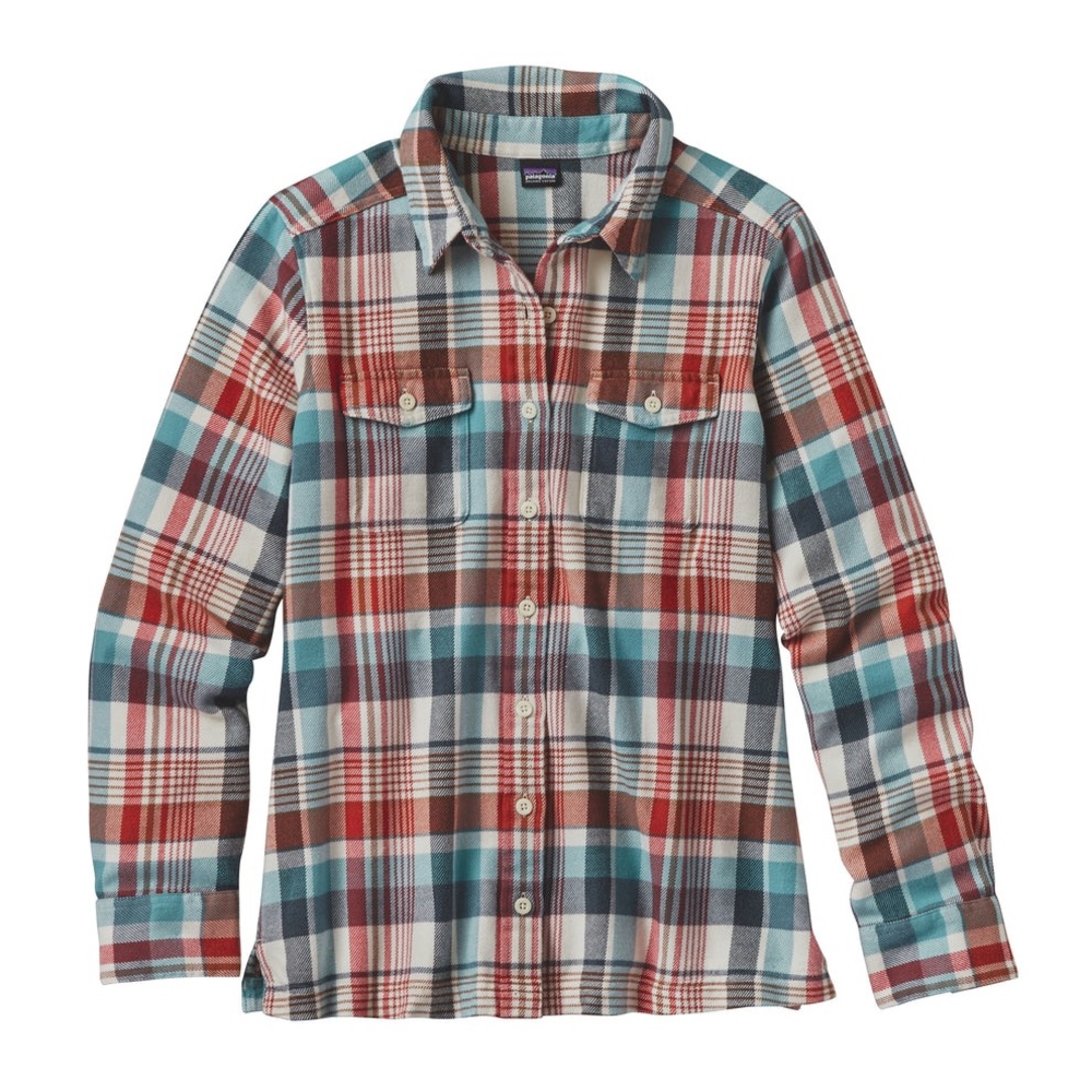 Patagonia W's Long-Sleeved Fjord Flannel Shirt in Bay Laurel: Toasted White